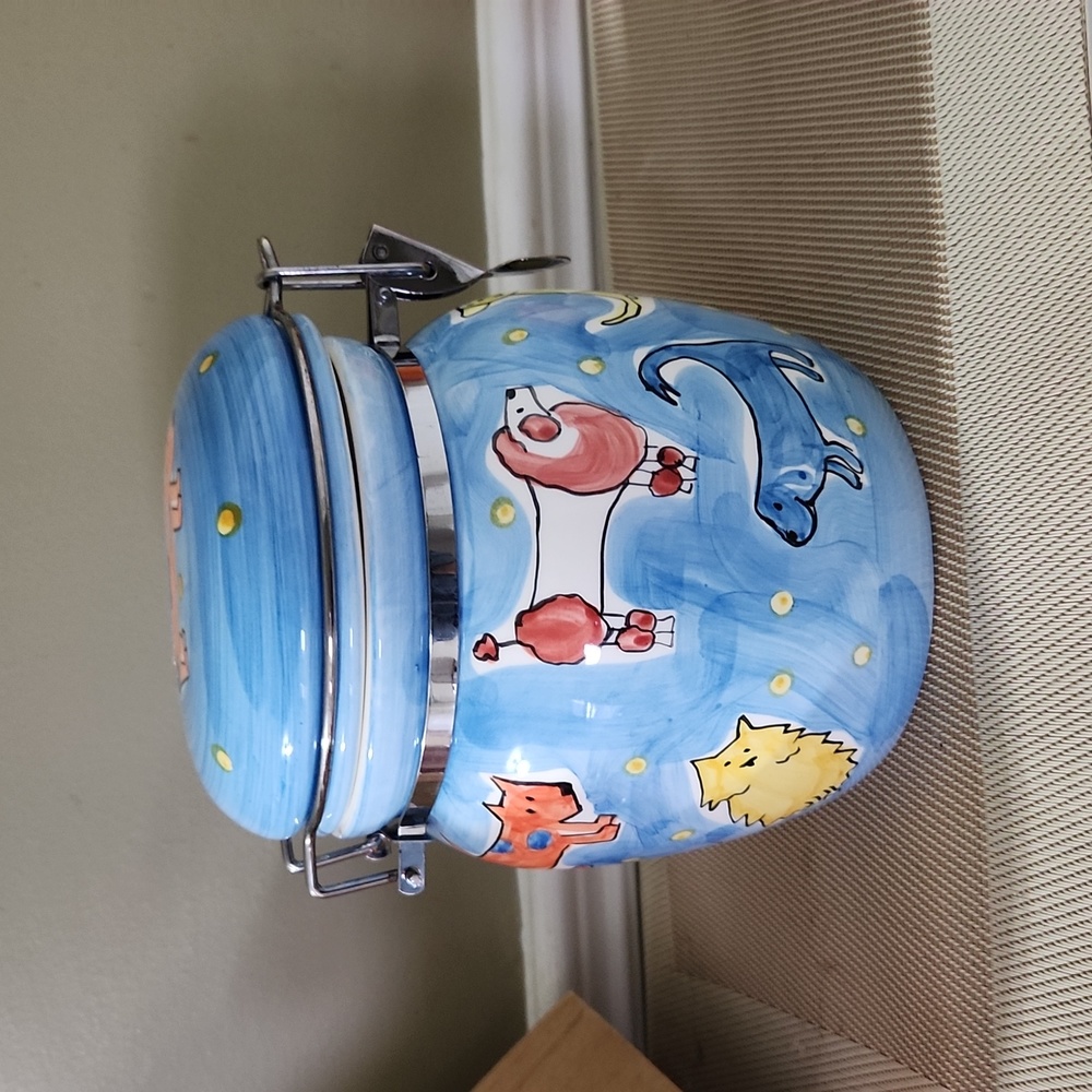 Dog treat container